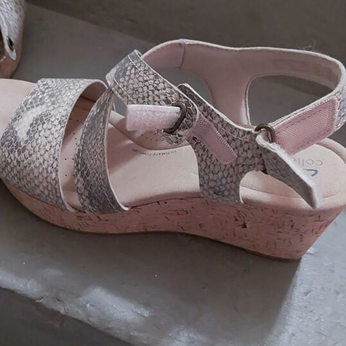 Clarks platform shoes new, size 40