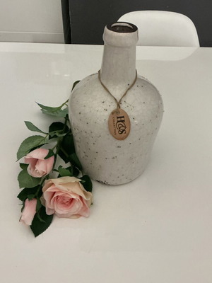 Minimal vase like new, height 26 cm