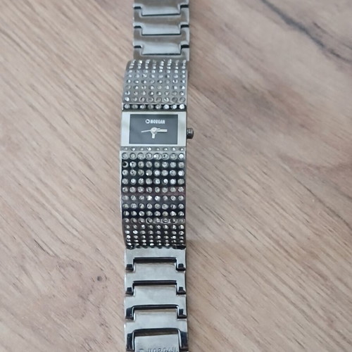 Morgan de Toi MB62B women's watch like new with metal bracelet and rhinestones