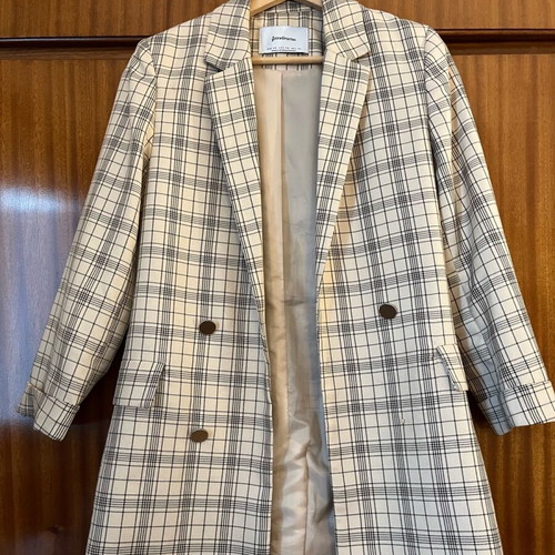 Stradivarius checked jacket size XS like new, black and beige