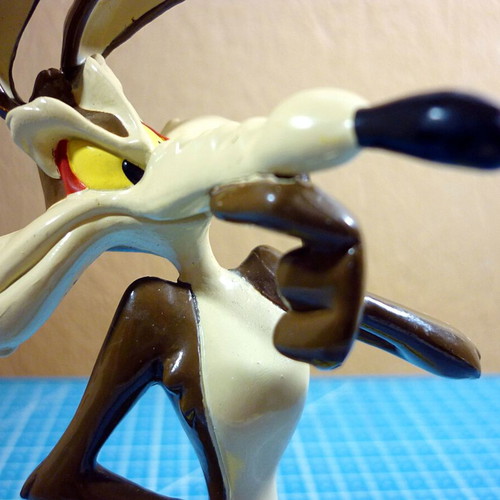 Wile E. Coyote Figure - Looney Tunes (DeAGOSTINI)