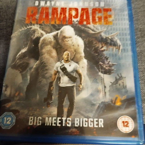 Rampage Blu-ray like new with subtitles in multiple languages