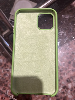 iPhone 11 case like new