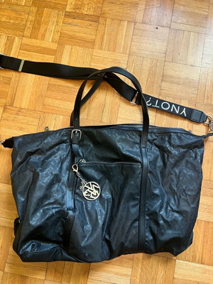 YNOT? Large Crossbody Bag Black Like New