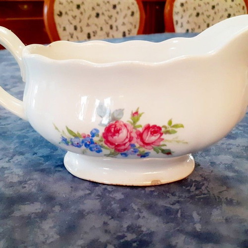 Vintage porcelain gravy boat RORSTRAND Sweden 1960