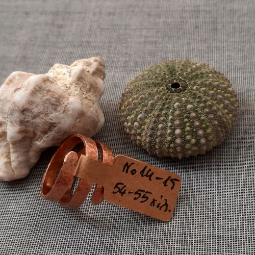 Kea Ring hammered pure copper handmade new in gift pouch