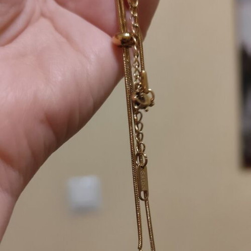 Gold necklace made of stainless steel new with adjustable length