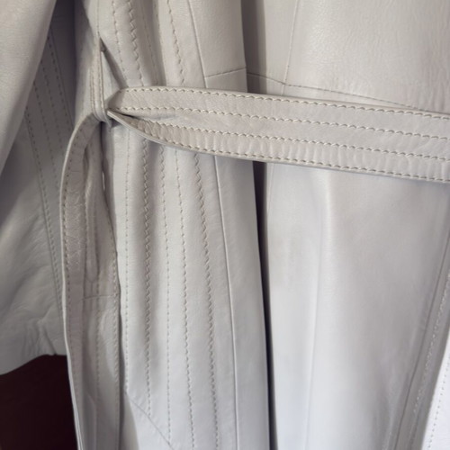 Vintage 90s leather coat Χουνταλας like new, white, size M