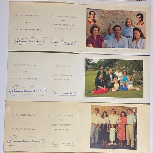 Greeting cards with authentic signatures of the Royal Family, pack of 10, used