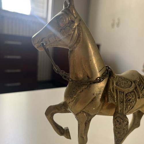 Vintage brass decorative horse with removable saddle, like new