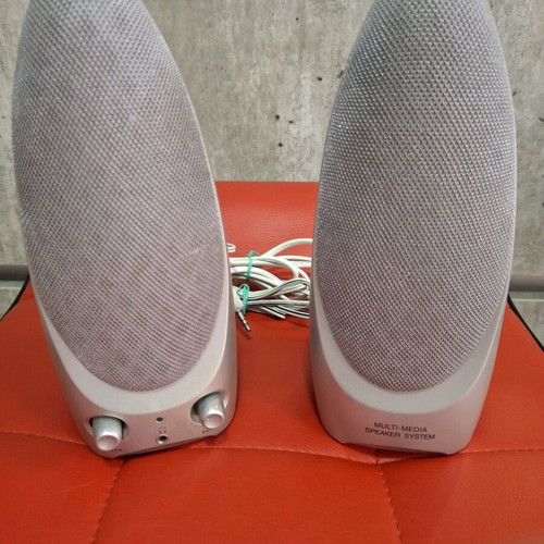 Computer speakers used, functional in very good condition