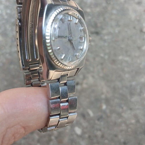 Seiko Automatic 2205-0230 women's watch used, silver