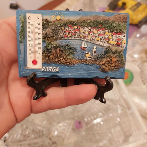 Decorative thermometer from Parga like new