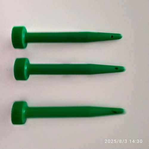 Drop to Drop watering spout pack of 2 like new