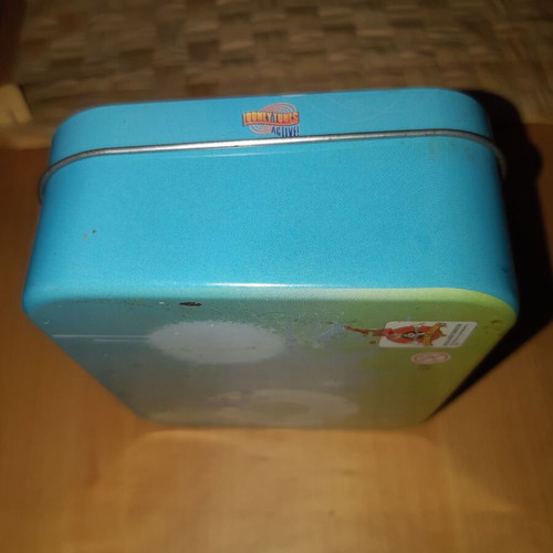 Metal box HBH Go! Looney Tunes used, collectible