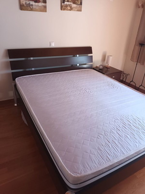 Bo Consept bed 1.60 x 2.00 m with Relax Strom mattress, slats and bedside table