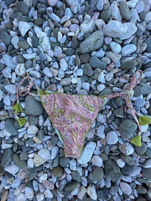 Solano Small Brazilian slip bikini bottom new, light olive printed tie