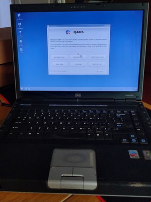 HP Pavilion DV4000 laptop used, 15.6" widescreen, Linux 32-bit