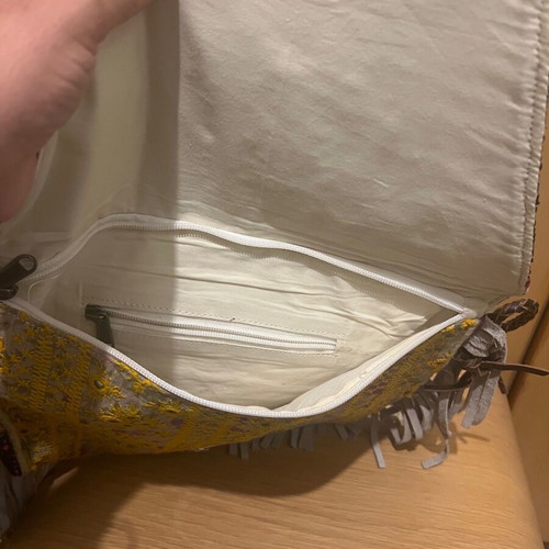 Embroidered bag like new, colorful, crossbody from Paris
