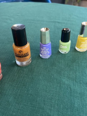 Nail polish set, pack of 6, assorted colors and brands