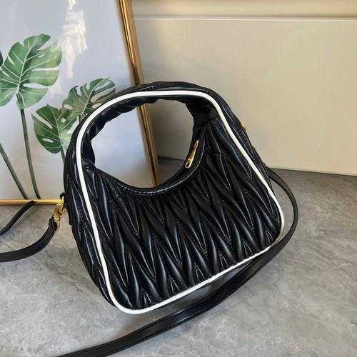 Miumiu bag with dustbag new, black handbag 20x23cm