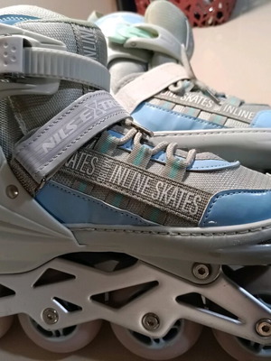 Nils Extreme size 35-38 like new girls' roller skates