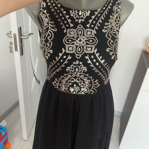 Festive dress with sequins like new, size M, black