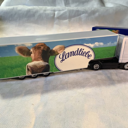 Νταλίκες MAN 4 τεμάχια 1/87 HO καινούργιες, Landliebe Dairy