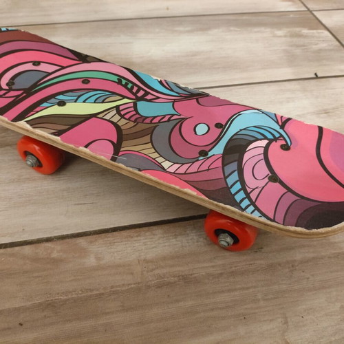Skateboard for kids like new