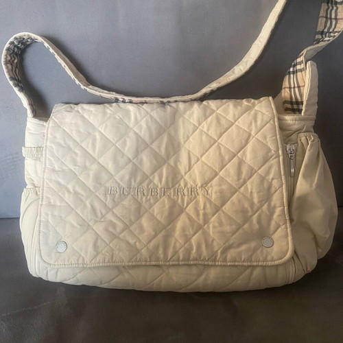 Burberry changing bag like new