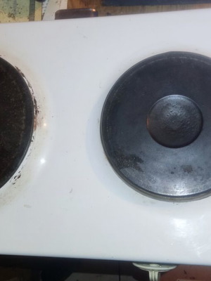 Beeh Electric Grill used, two burners, adjustable intensity