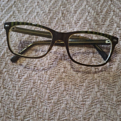 Women's eyeglass frame like new, green