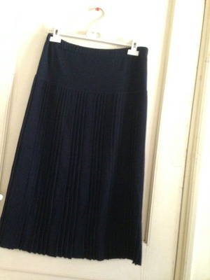 Knitted skirt with pleats Giorgio Vetuni XL used, blue