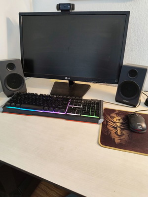 Gaming and Workstation Setup i7 8700, GTX 1060 6GB, 16GB RAM, 500GB SSD used