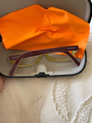 Children's glasses frame used