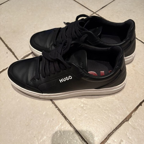 Hugo Boss men's casual shoes size 41 like new black