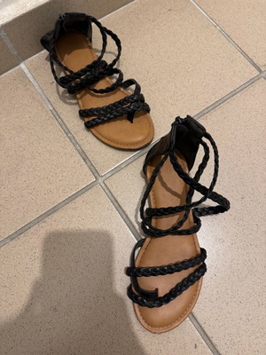 sandals No 36