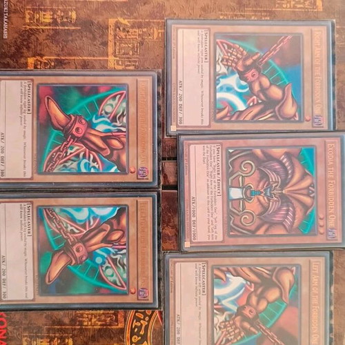 Exodia 5 cards 1st edition collectible like new