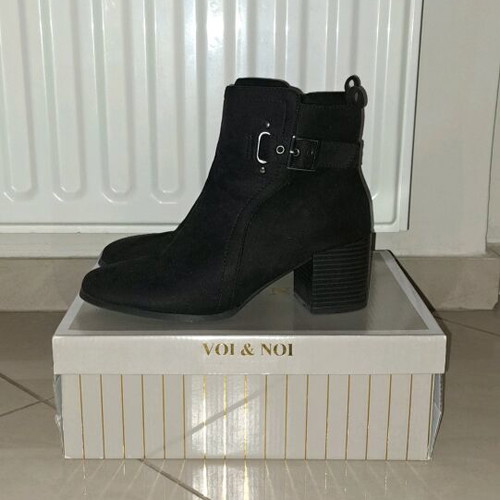 Voi&Noi castor boots No.38 like new, black