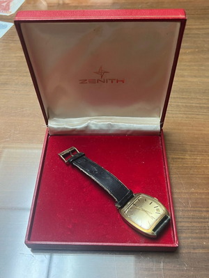 Zenith Respirator  Automatic Vintage Watch Mens Gold Plated Dial Date 32mm