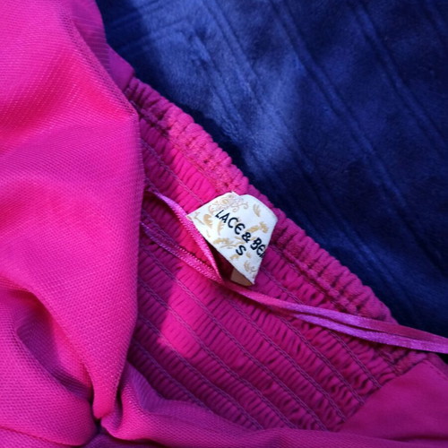 Lace & Beads fuchsia dress like new, size S-M, cut out design