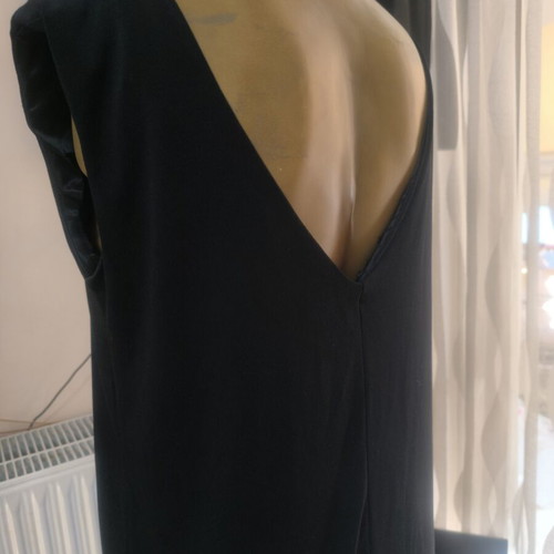 Mango black dress Large like new, minimal design