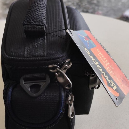 Lowepro MX100 Camera Shoulder Bag New with Belt