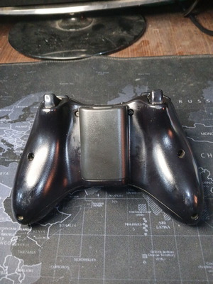Microsoft Xbox 360 Black controller like new