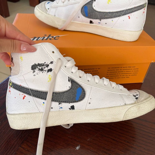 Nike αθλητικά σαν καινούργια, μέγεθος 39, άσπρα με πιτσιλιές