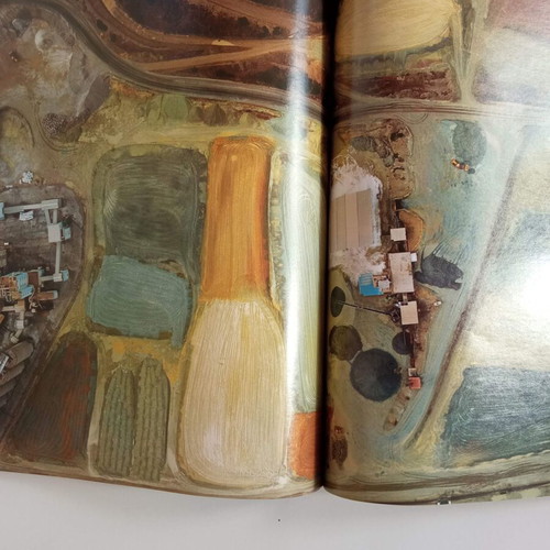 Book 2004 The Year of Greece used, large format
