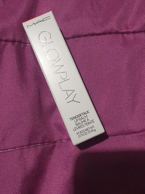 Mac lip balm Glowplay new