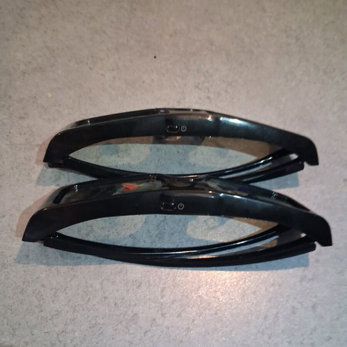 Panasonic TY-ER3D5MA Active 3D glasses like new, pair of 2