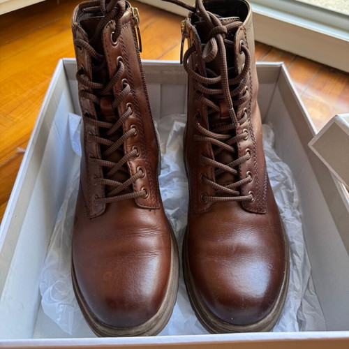 Tamaris ankle boots like new, brown, size 37