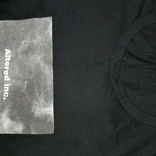 Bershka men's black t-shirt with print and asymmetric hem like new, XL